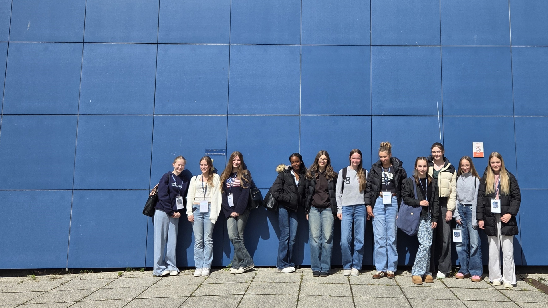HELLO WORLD! YEAR 9 AND 10 GIRLS INSPIRED BY DIGITAL TECHNOLOGY AT TEESSIDE UNIVERSITY.&nbsp;