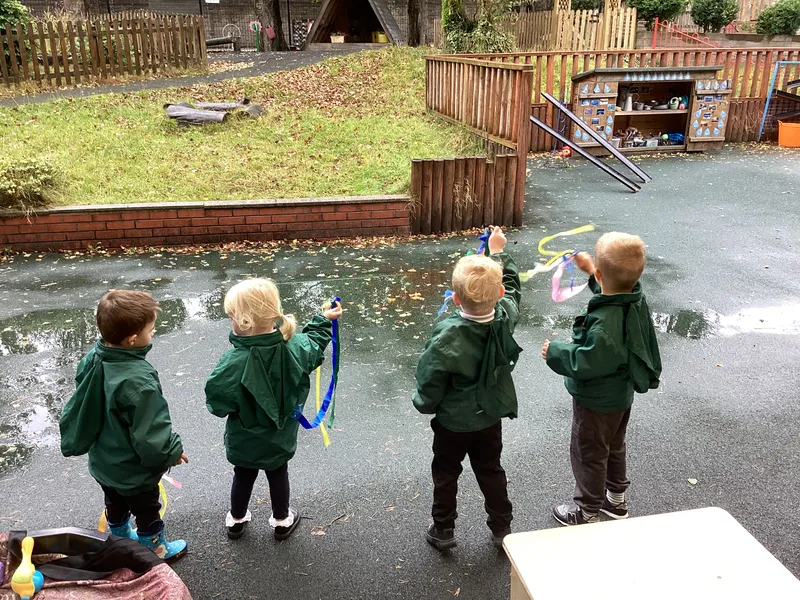 How the crayons saved the rainbow - image 8 How the crayons saved the rainbow - image 8