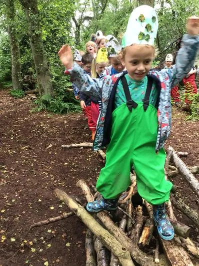 Forest School 125 - image 4 Forest School 125 - image 4
