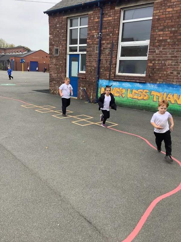 Gallery - created at 2025-10-13 15:27:56 - image 4 Gallery - created at 2025-10-13 15:27:56 - image 4