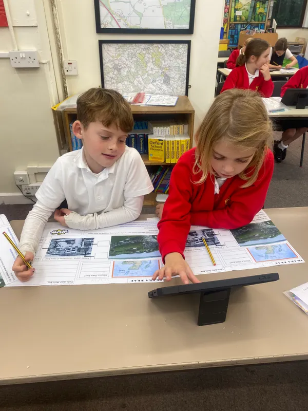 Gallery - created at 2024-09-28 18:00:54 - image 8