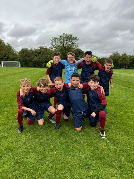 Y5/ 6 Mixed Football Competition - image 2