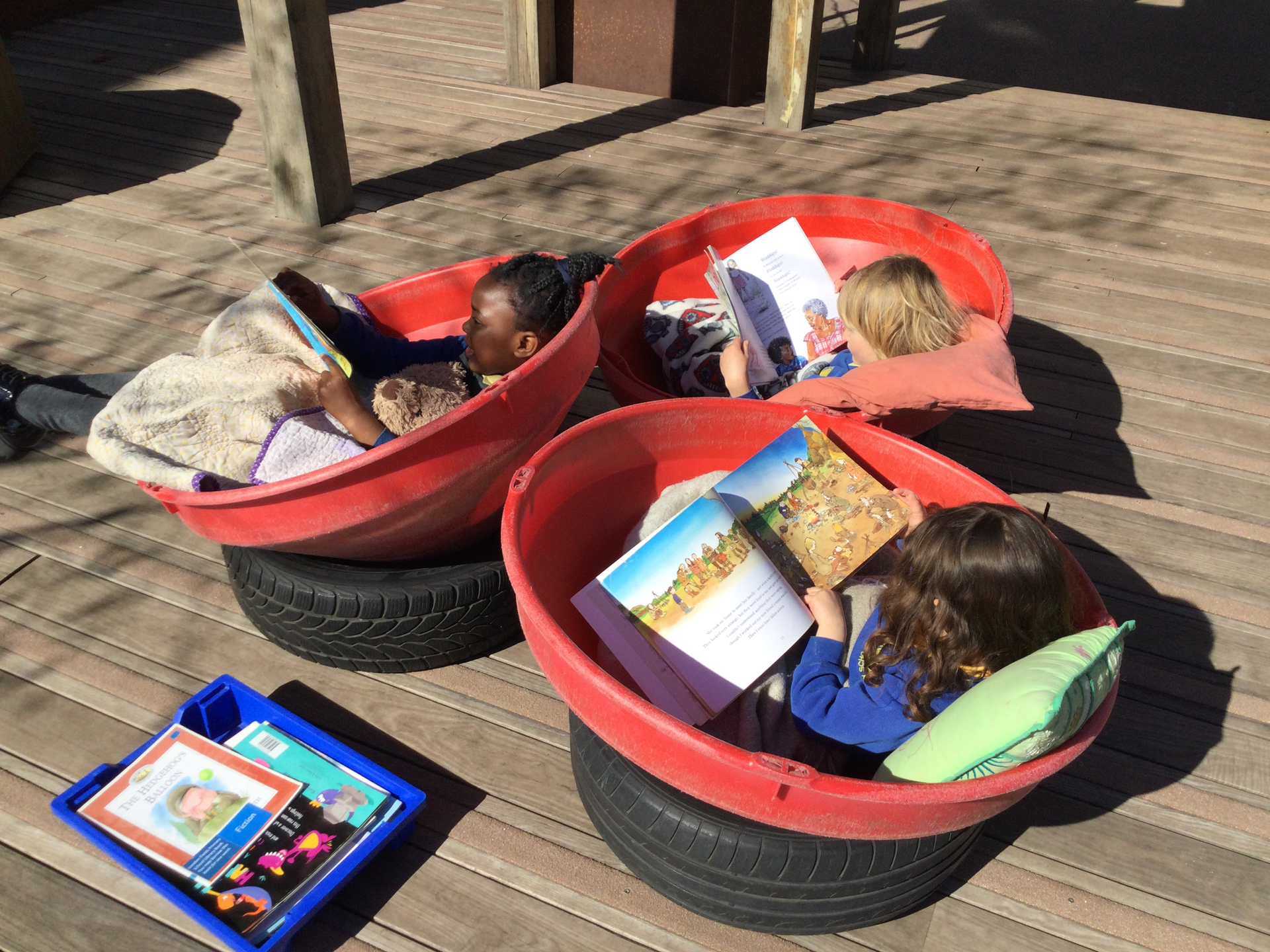 A shared love of books in Reception.